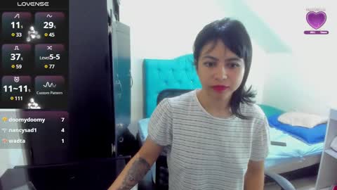 Snapshot of incubus_couple1 chatting on December 5, 2024, 10:23 am incubus_couple1 online show from December 5, 2024, 10:23 am