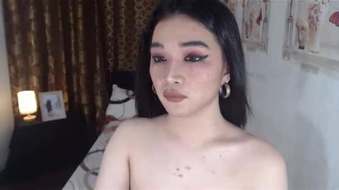 indestructabletrixie online show from March 11, 2025, 9:04 pm