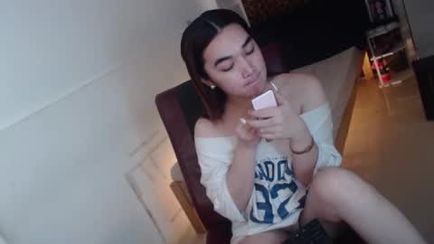 indestructabletrixie online show from March 4, 2026, 11:00 pm