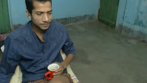 Snapshot of indian_bengali_boy chatting on November 9, 2025, 12:25 pm Suman Leo online show from November 9, 2025, 12:25 pm