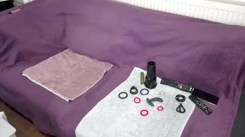 indian_exhibitionist online show from October 5, 2025, 5:44 pm