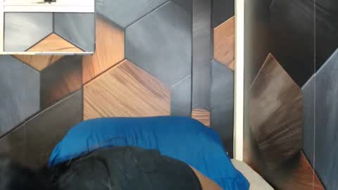 Melz online show from October 29, 2025, 6:59 am