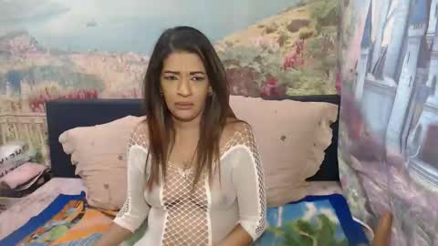 Alisha online show from October 17, 2025, 6:32 pm