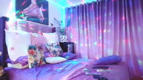 indiandelia online show from February 12, 2025, 7:45 pm