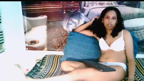 Jade online show from January 20, 2025, 11:45 am