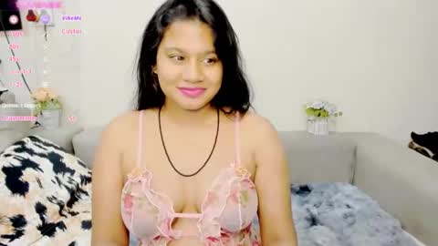 Snapshot of indianflame chatting on January 20, 2025, 2:25 pm PARADISEQUEEN online show from January 20, 2025, 2:25 pm