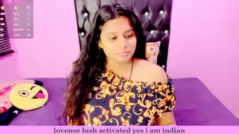 Snapshot of indianflame chatting on March 12, 2025, 3:40 pm PARADISEQUEEN online show from March 12, 2025, 3:40 pm