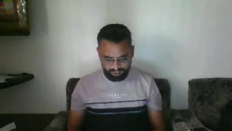 Snapshot of indianlover1433 chatting on January 2, 2025, 5:03 am Indian lover online show from January 2, 2025, 5:03 am