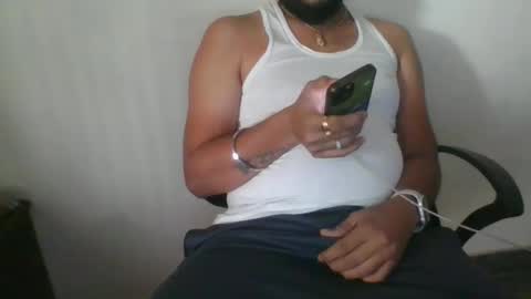 Snapshot of indianlover1433 chatting on February 7, 2025, 9:05 am Indian lover online show from February 7, 2025, 9:05 am