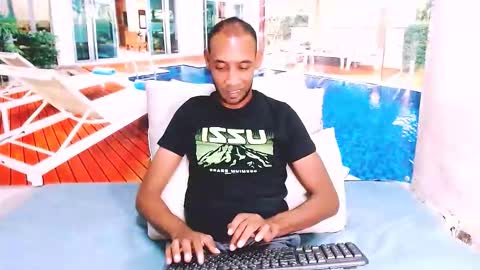 Snapshot of indianmagicmike69 chatting on February 3, 2026, 4:01 pm indianmagicmike69 online show from February 3, 2026, 4:01 pm