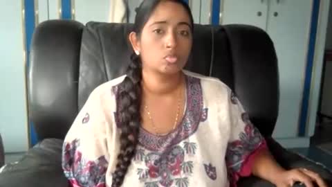 Snapshot of indianplaygal69 chatting on December 10, 2024, 11:54 am Indianpalgal69 online show from December 10, 2024, 11:54 am
