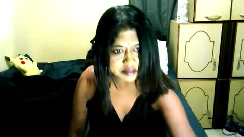 Snapshot of indianpleasures21 chatting on May 15, 2026, 2:51 am indianpleasures21 online show from May 15, 2026, 2:51 am
