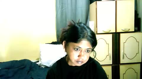 Snapshot of indianpleasures21 chatting on May 26, 2026, 5:25 am indianpleasures21 online show from May 26, 2026, 5:25 am