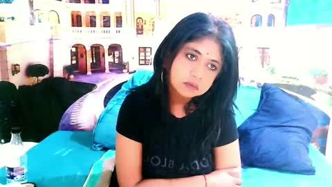 Mika online show from November 28, 2025, 7:05 pm