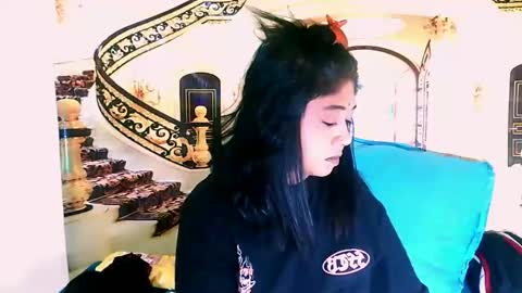 Mika online show from December 22, 2025, 5:04 am