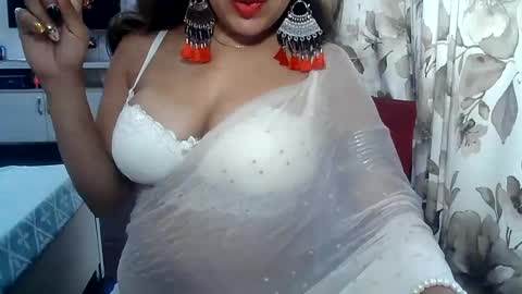 Radha online show from February 3, 2025, 6:34 am