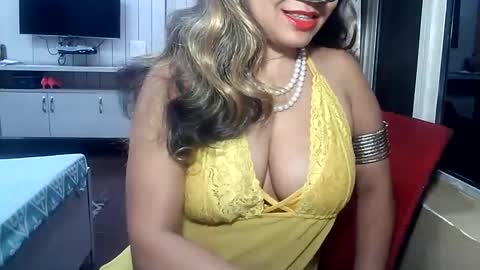 Radha online show from February 13, 2025, 5:33 pm