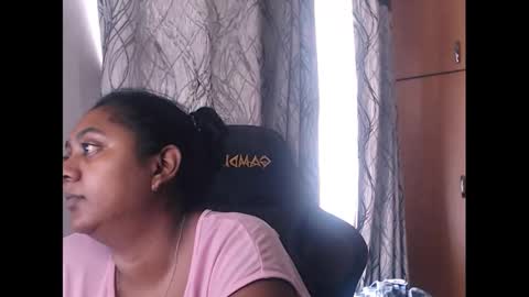 Snapshot of indianruby21 chatting on February 7, 2025, 8:44 am indianruby21 online show from February 7, 2025, 8:44 am