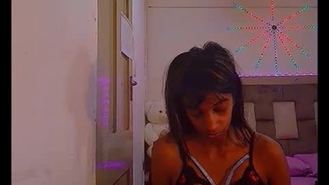 indiansexybtx online show from April 22, 2026, 6:27 am