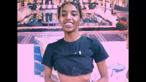 Snapshot of indiansexyslender4u2luv chatting on February 4, 2025, 12:00 pm indiansexyslender4u2luv online show from February 4, 2025, 12:00 pm