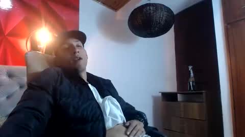 indigosexx online show from November 23, 2025, 1:33 pm