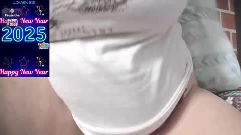 Snapshot of indiraa_channell chatting on January 4, 2025, 7:13 pm indiraa_channell online show from January 4, 2025, 7:13 pm