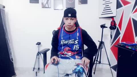 matias online show from November 14, 2025, 5:22 pm