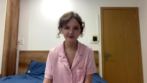 Viola online show from May 22, 2026, 1:17 pm