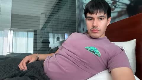 Lucas online show from November 23, 2025, 3:01 pm