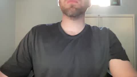 Snapshot of infinityandxxx chatting on February 3, 2026, 10:04 pm infinityandxxx online show from February 3, 2026, 10:04 pm