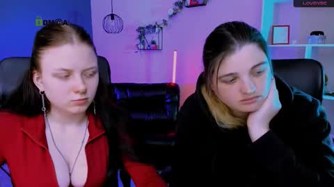 inga_gree online show from March 18, 2026, 8:01 pm