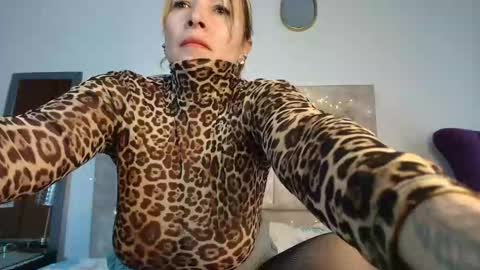            online show from January 14, 2026, 1:50 pm