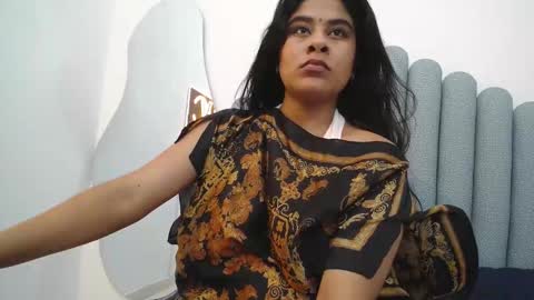 Snapshot of iniyalaboni chatting on February 17, 2025, 8:58 pm Iniya online show from February 17, 2025, 8:58 pm