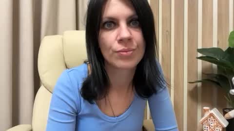 InjaAtHome online show from October 25, 2025, 8:36 pm