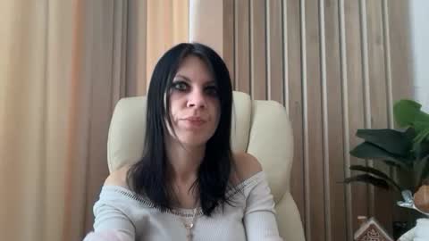 Snapshot of injaathome chatting on January 16, 2026, 7:34 am InjaAtHome online show from January 16, 2026, 7:34 am