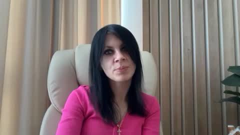 Snapshot of injaathome chatting on January 17, 2026, 8:41 am InjaAtHome online show from January 17, 2026, 8:41 am