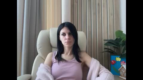 Snapshot of injaathome chatting on March 13, 2026, 7:26 am InjaAtHome online show from March 13, 2026, 7:26 am