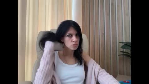 Snapshot of injaathome chatting on March 25, 2026, 7:03 am InjaAtHome online show from March 25, 2026, 7:03 am