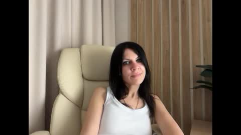 Snapshot of injaathome chatting on March 27, 2026, 5:34 pm InjaAtHome online show from March 27, 2026, 5:34 pm
