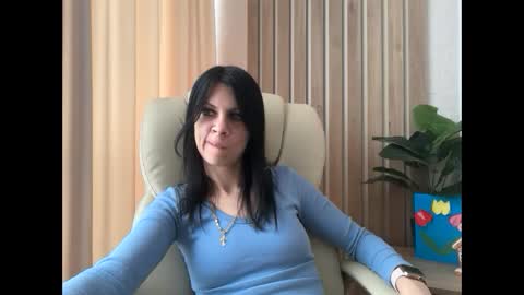 Snapshot of injaathome chatting on March 31, 2026, 7:42 am InjaAtHome online show from March 31, 2026, 7:42 am