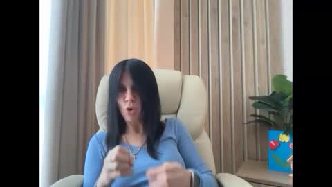 Snapshot of injaathome chatting on April 23, 2026, 6:25 am InjaAtHome online show from April 23, 2026, 6:25 am