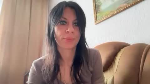 Snapshot of injaathome chatting on May 31, 2026, 5:59 am InjaAtHome online show from May 31, 2026, 5:59 am