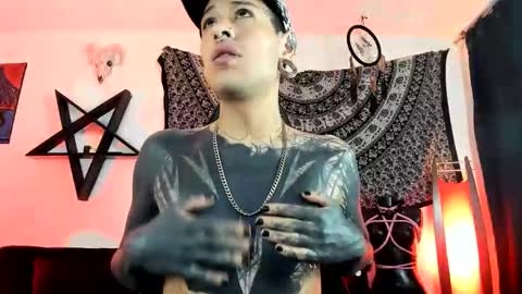 Dani  online show from November 5, 2025, 10:54 pm