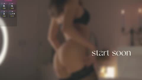 Im Senise Welcome to my room My instagram  online show from October 16, 2025, 5:41 am