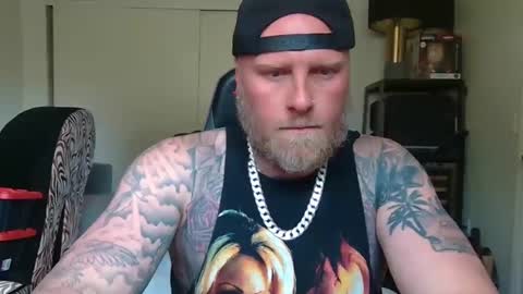 Snapshot of inked_king chatting on March 16, 2026, 9:41 pm inked_king online show from March 16, 2026, 9:41 pm