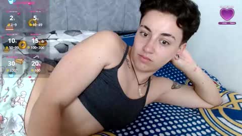 lyan onlyfans n linda online show from October 6, 2025, 7:11 pm