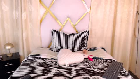 Snapshot of inkedsabrina chatting on January 17, 2025, 6:54 pm inkedsabrina online show from January 17, 2025, 6:54 pm