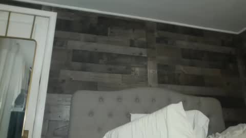Snapshot of inmybackyard chatting on January 3, 2025, 7:06 am InMyBackyard online show from January 3, 2025, 7:06 am