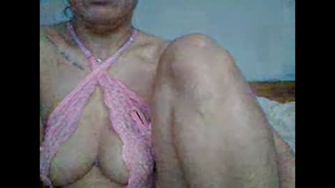 Snapshot of innerbloomx chatting on February 23, 2026, 5:49 am innerbloomx online show from February 23, 2026, 5:49 am