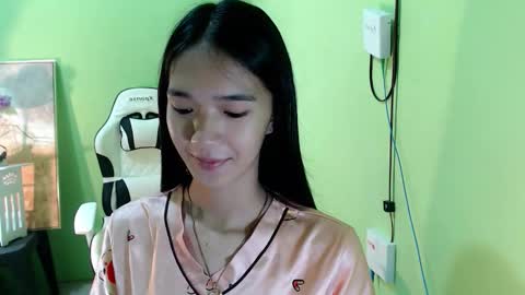 Reign online show from November 6, 2025, 6:42 pm